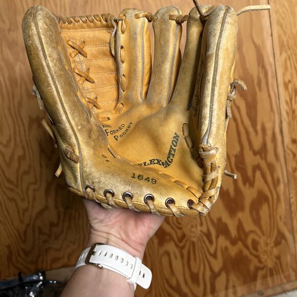 Sears and roebuck selected Cowhide baseball glove 1649 right handed Korea - Picture 7 of 10